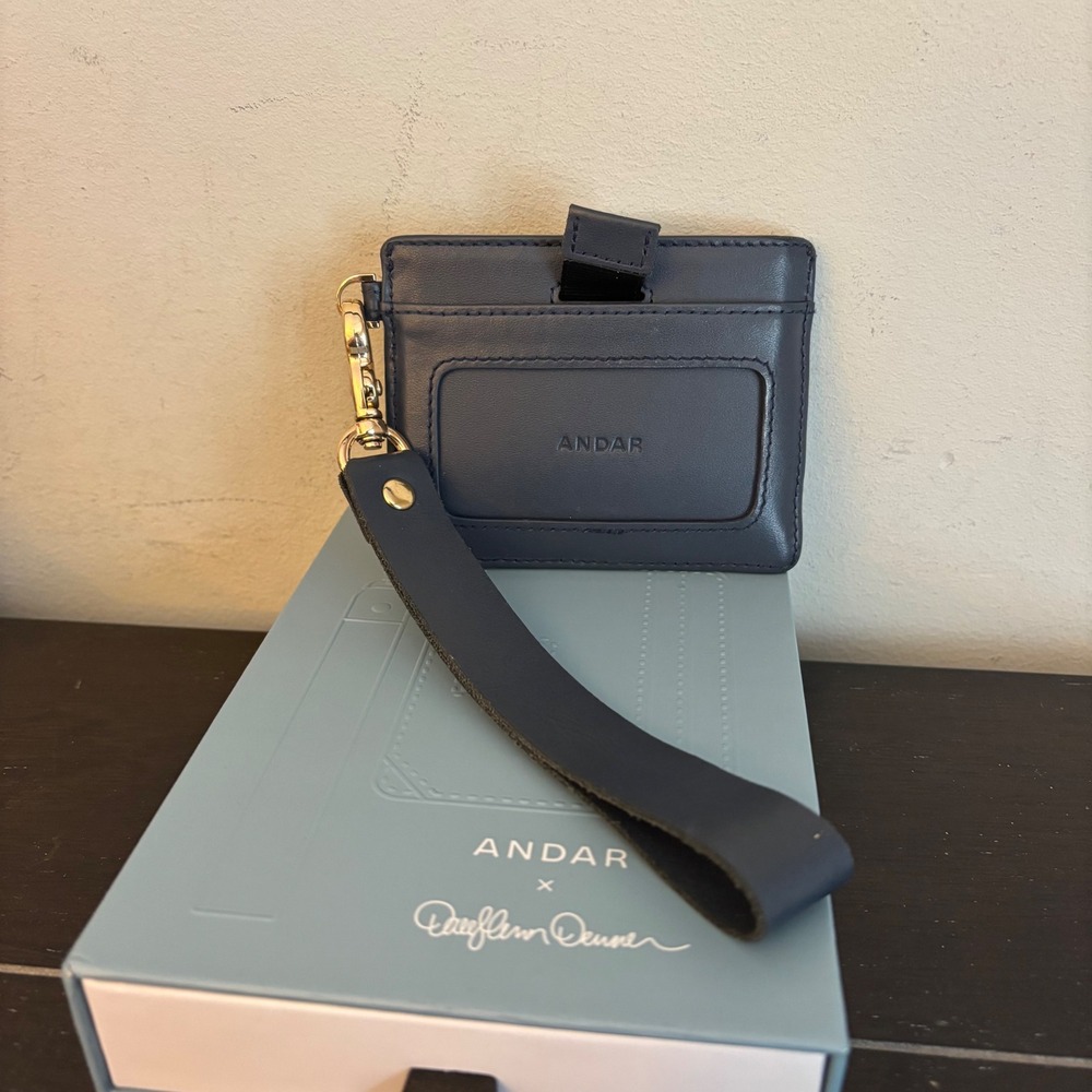 Andar x Daryl-Ann Denner The Denner Navy Leather Card Holder Wallet Wristlet - Picture 8 of 8